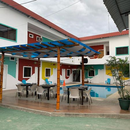 Hostal Las Velas Hotel Manta Kültér fotó