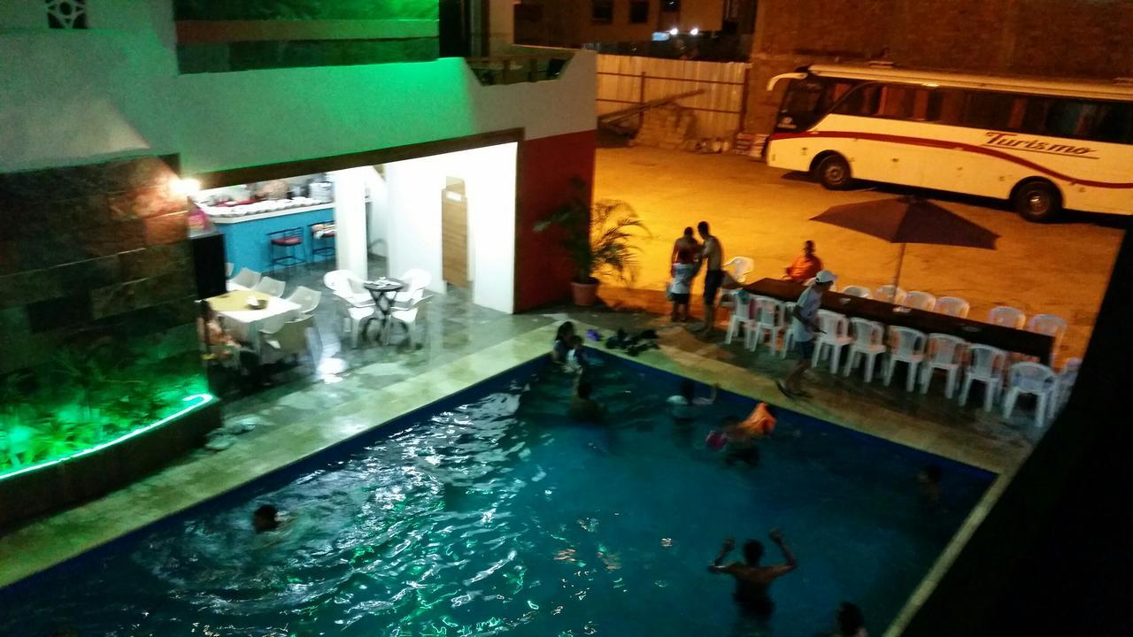 Hostal Las Velas Hotel Manta Kültér fotó