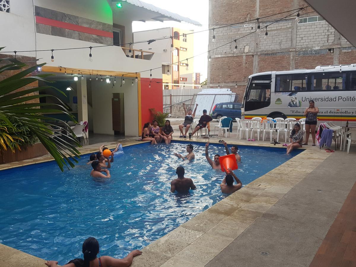 Hostal Las Velas Hotel Manta Kültér fotó