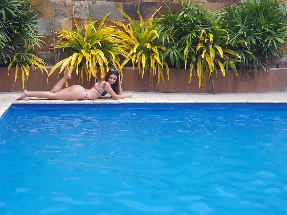 Hostal Las Velas Hotel Manta Kültér fotó