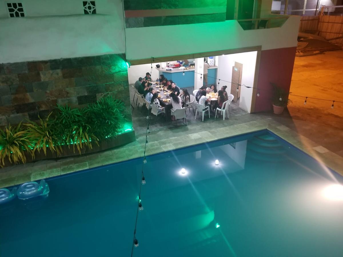 Hostal Las Velas Hotel Manta Kültér fotó