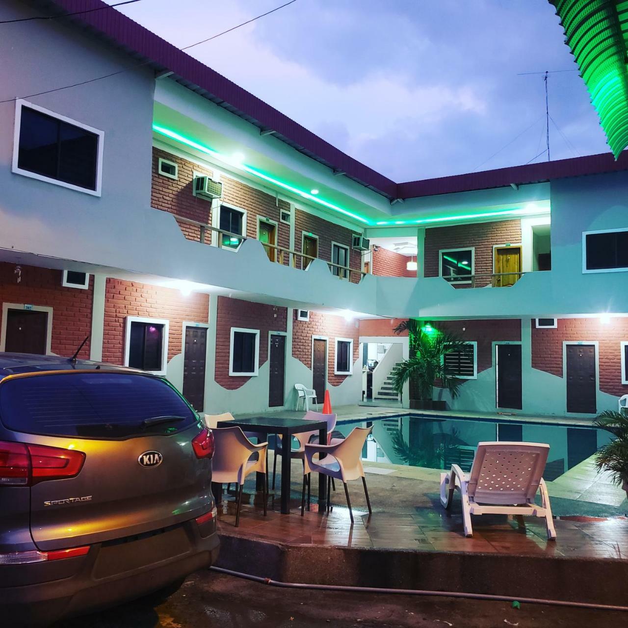 Hostal Las Velas Hotel Manta Kültér fotó